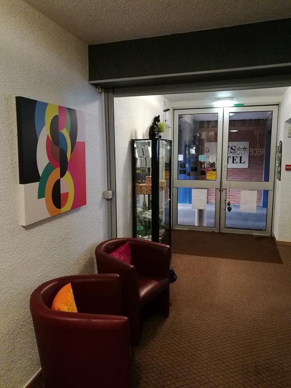 Lys Hotel Halluin Luaran gambar