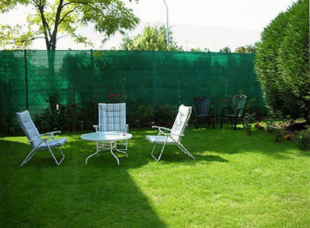 Lys Hotel Halluin Luaran gambar