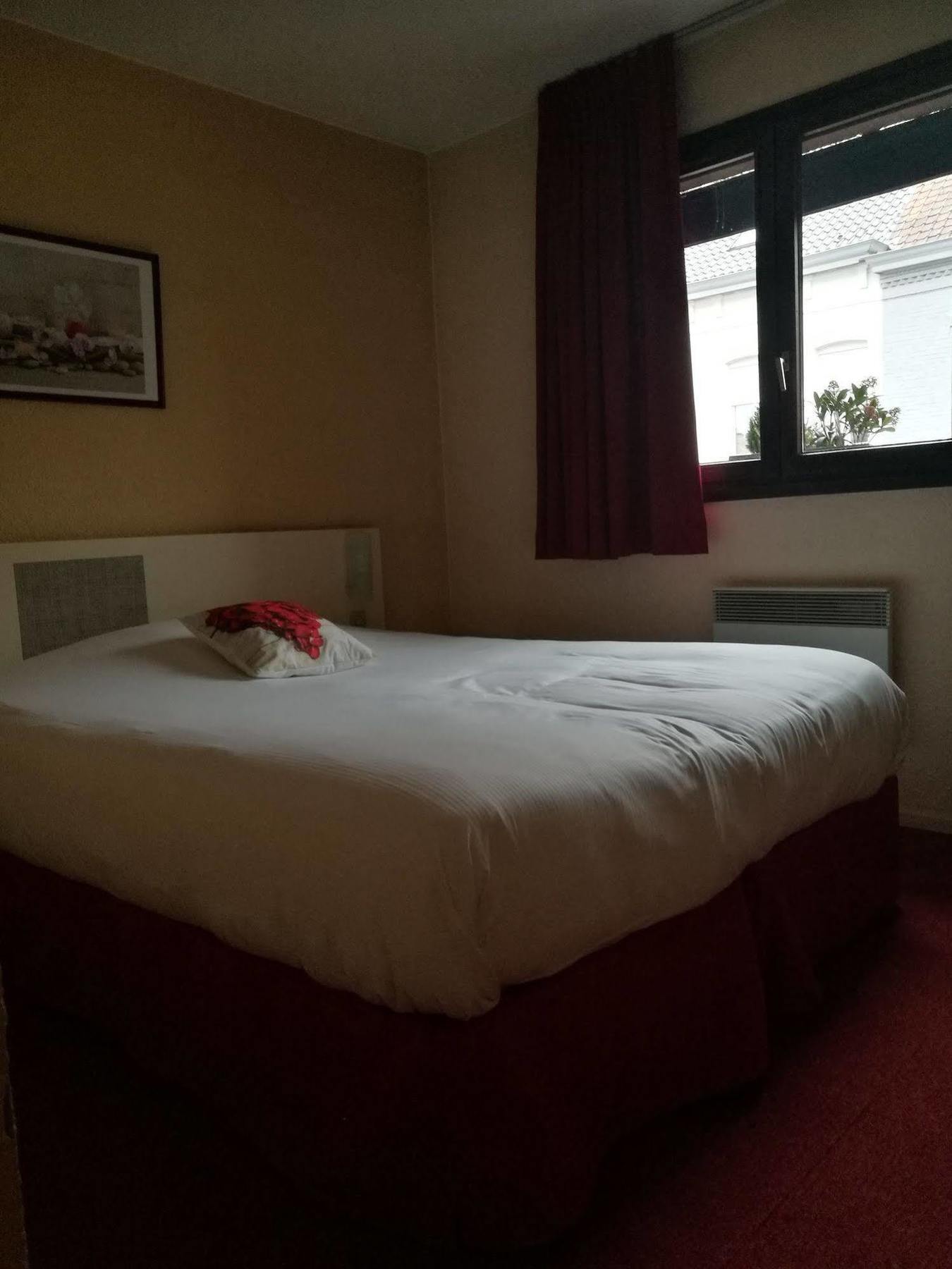 Lys Hotel Halluin Luaran gambar