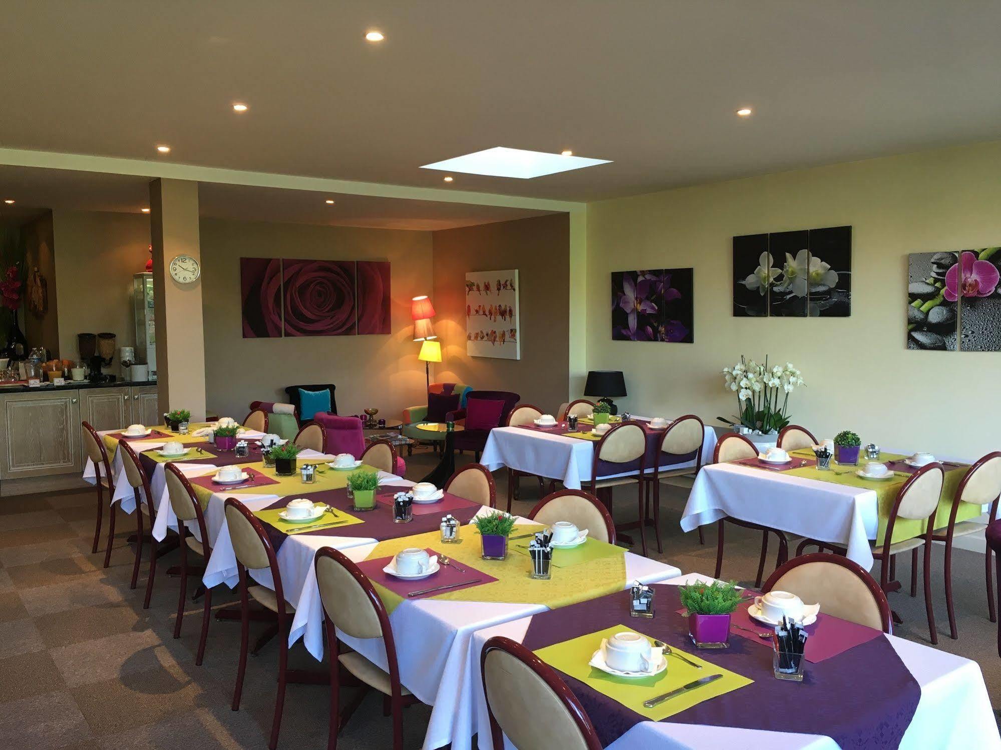 Lys Hotel Halluin Luaran gambar